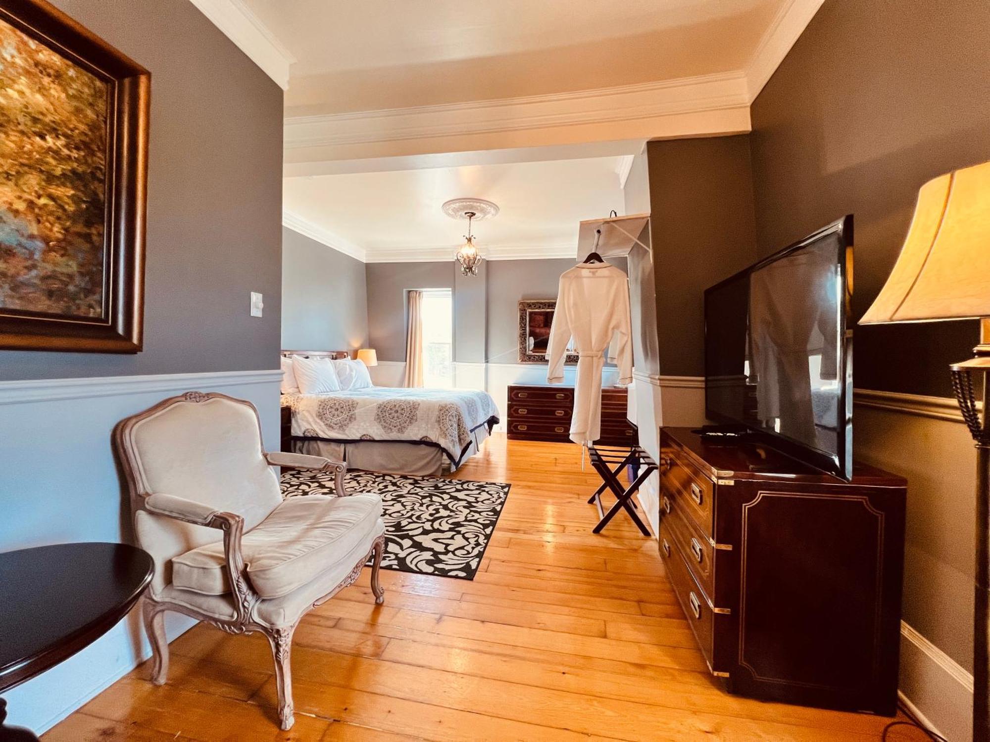 Le Chateau Du Lac Magog Екстериор снимка