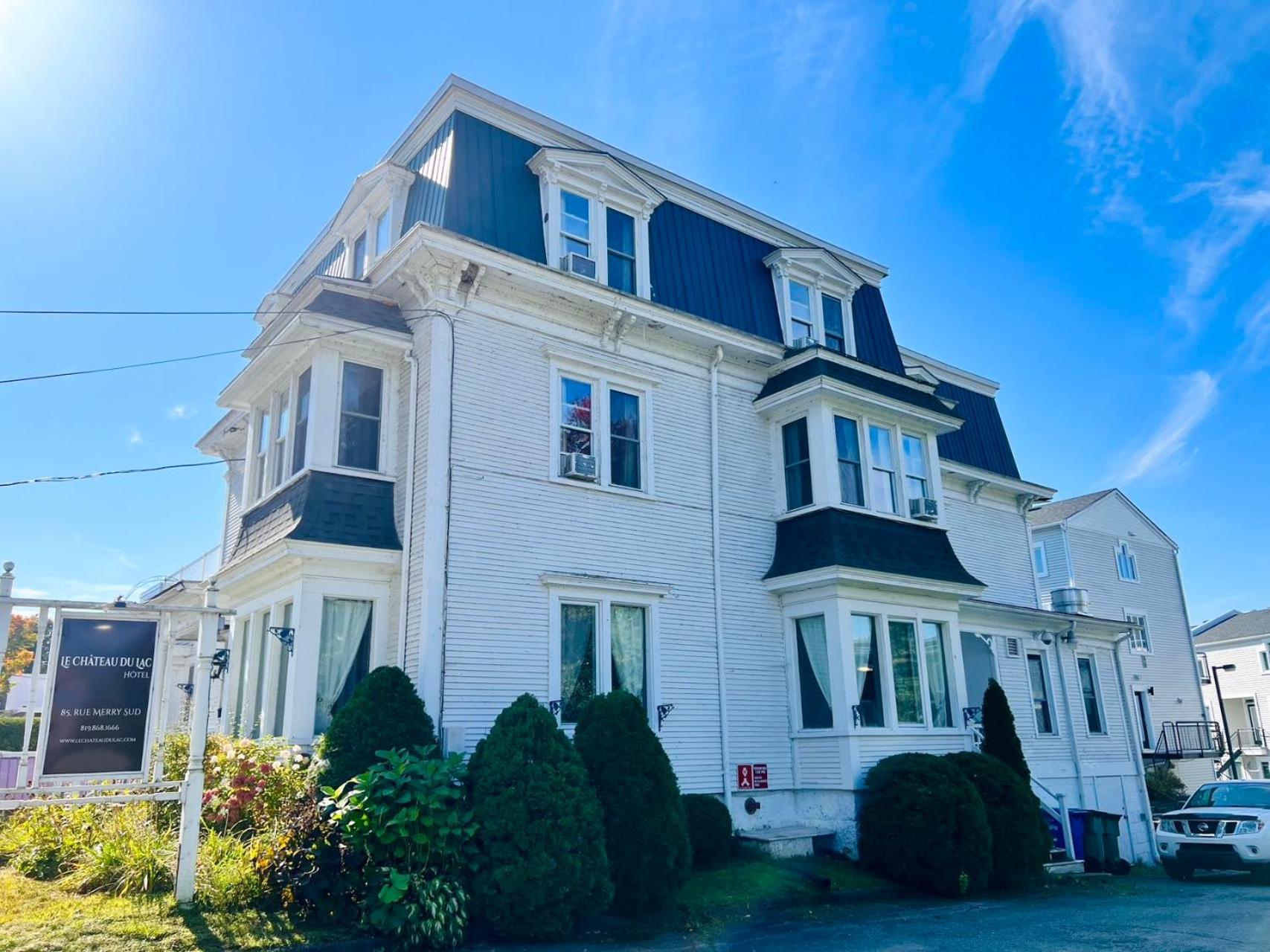 Le Chateau Du Lac Magog Екстериор снимка